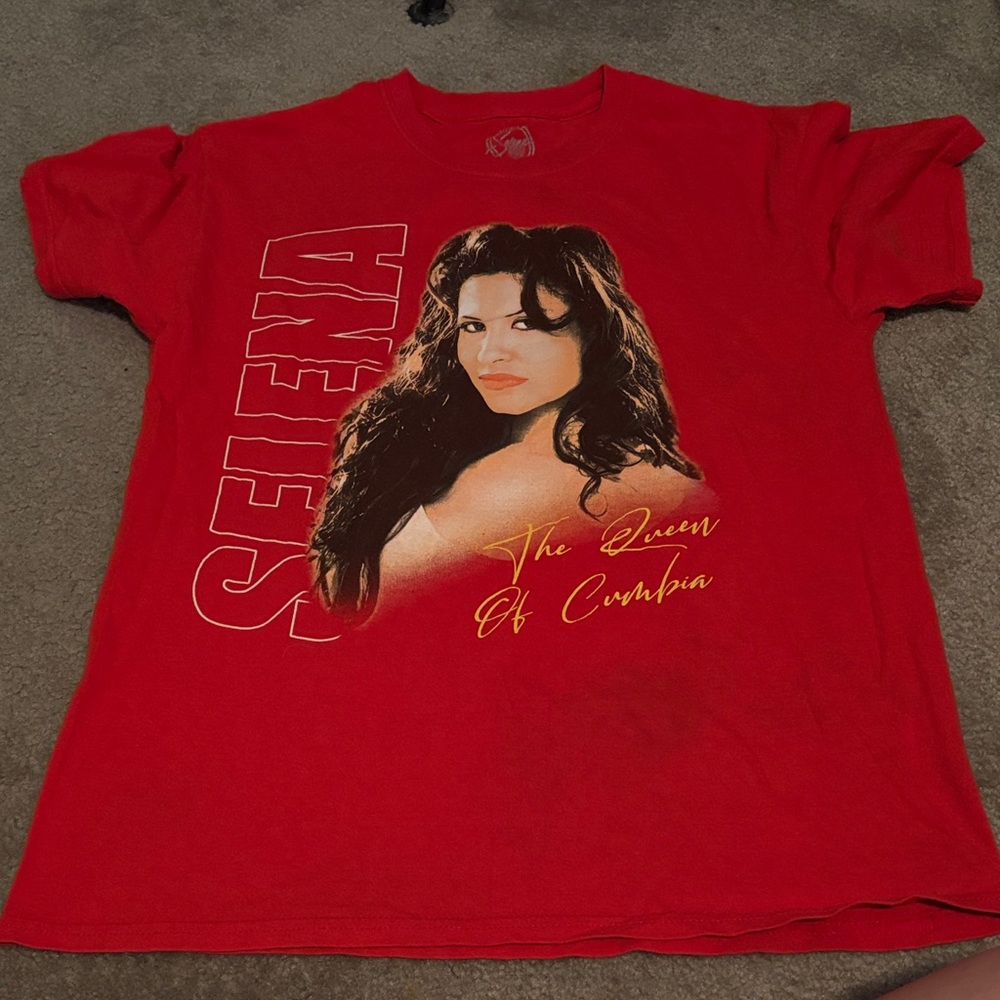 Authentic Vintage Selena Tour Red Graphic T-Shirt with Selena Design